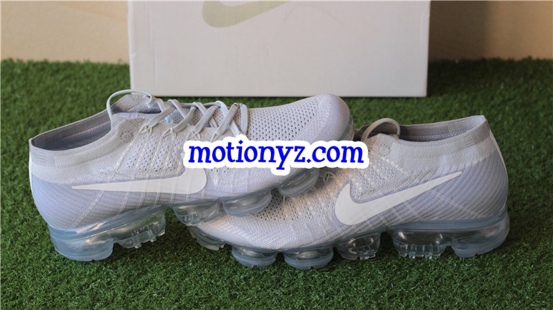 Nike Air Vapormax Flyknit White